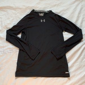 Girl’s Youth XL Under Armour Black Long Sleeve